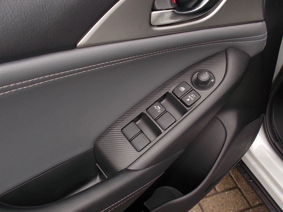 Mazda CX-3 G-121 AT Selection DUK-P NAVI *AHK* ACAA RF