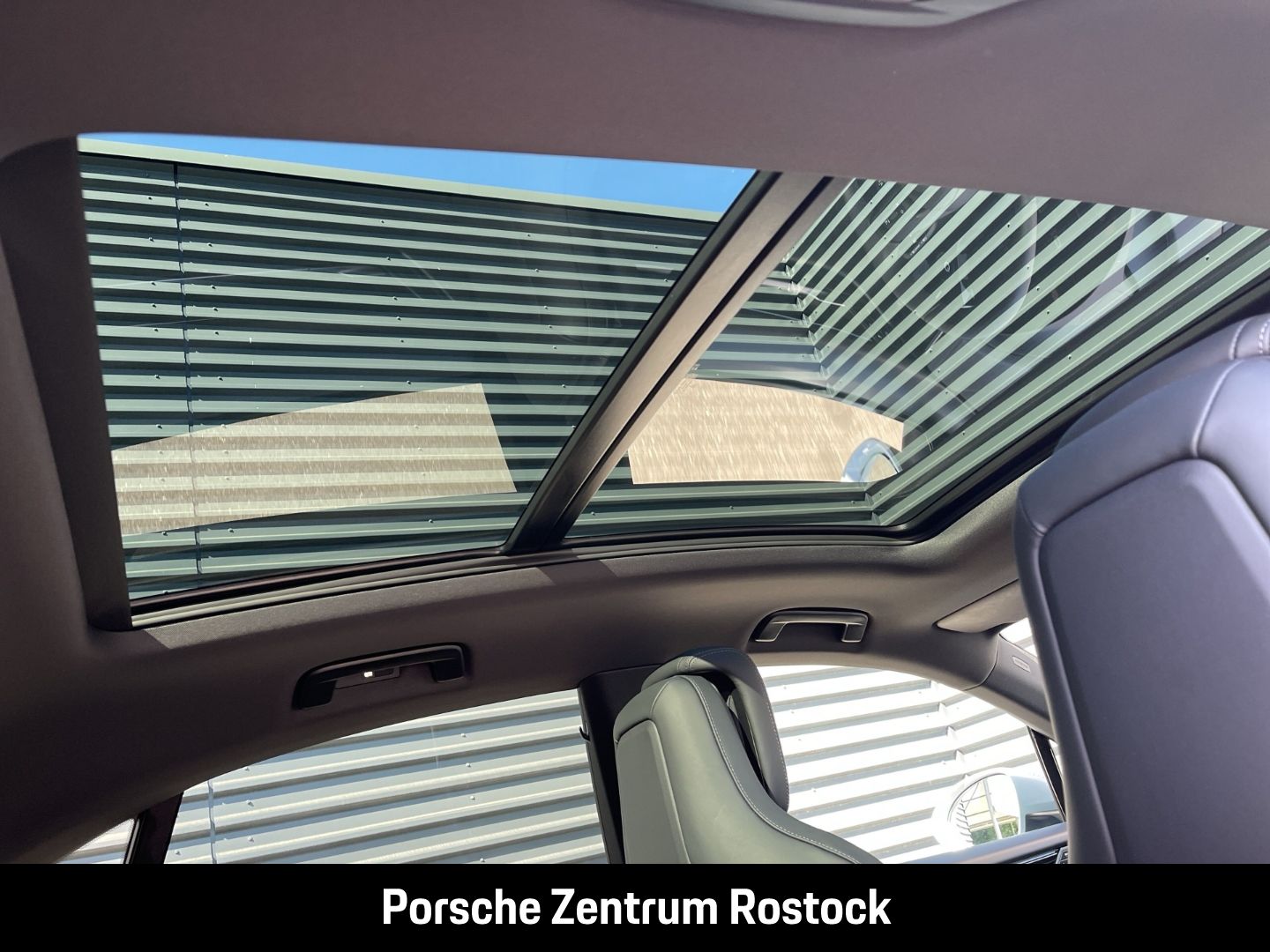 Porsche Macan InnoDrive BOSE Luftfederung 21-Zoll