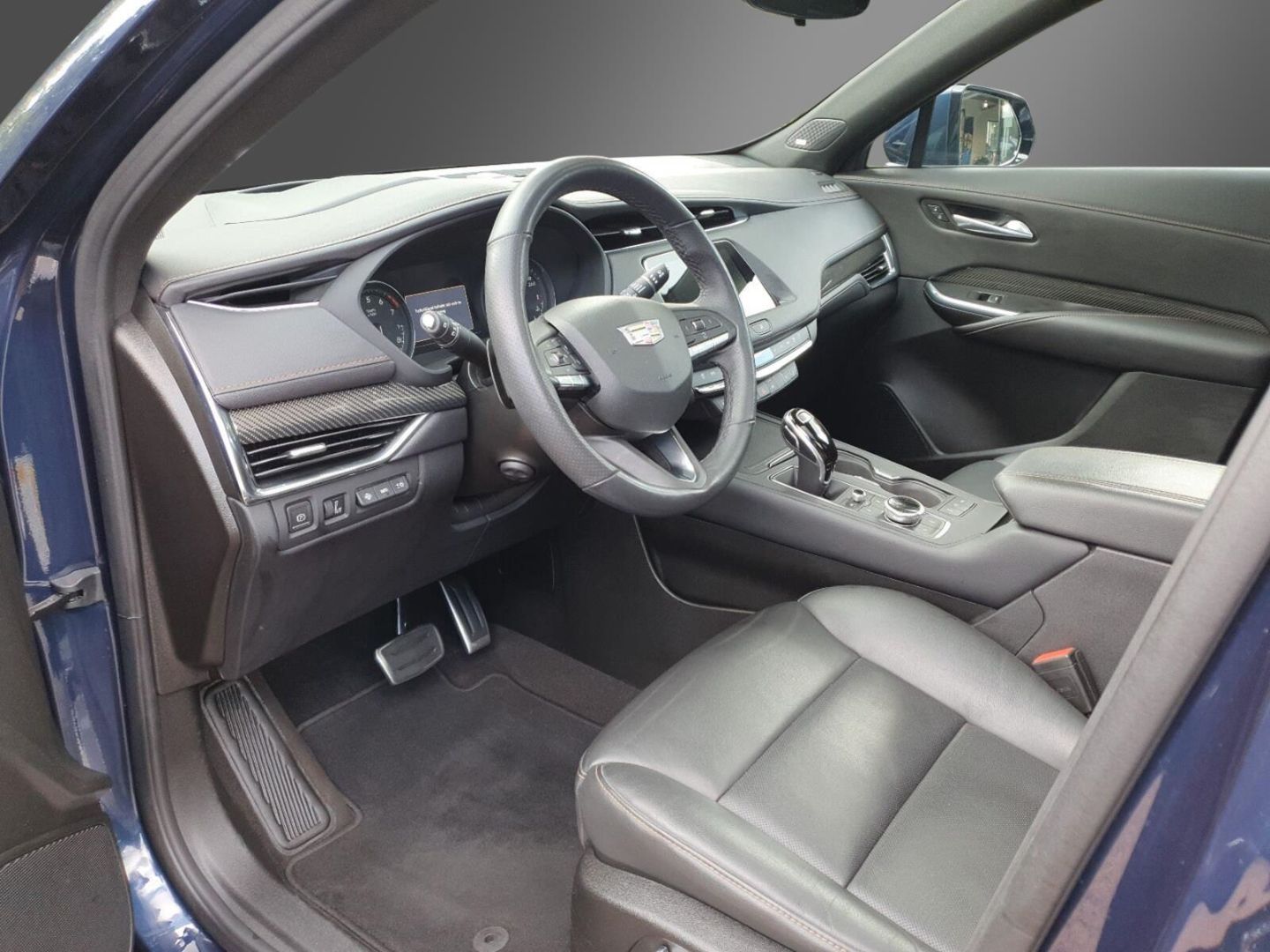 Cadillac XT4 Sport AWD 350T Turbo engine 9AT
