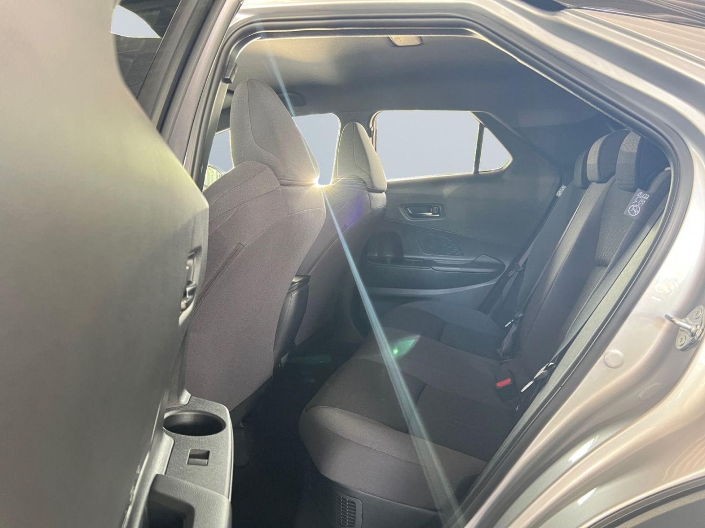 Toyota C-HR 1.8 Hybrid Team D *LED*el. Heck*ACC*CAM*SHZ