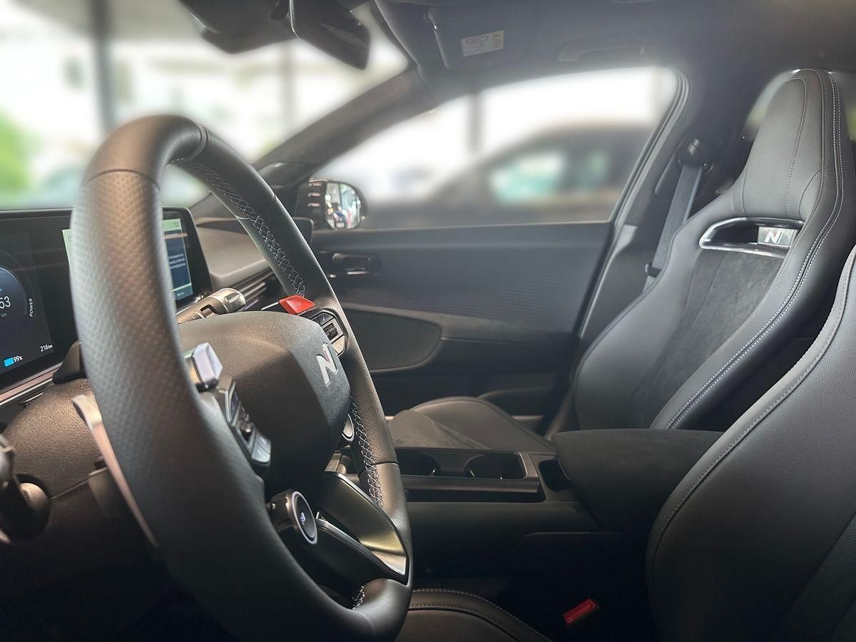 Hyundai IONIQ 6N 84 kWh Elektro *SITZ-PAKET*SCHIEBEDACH*