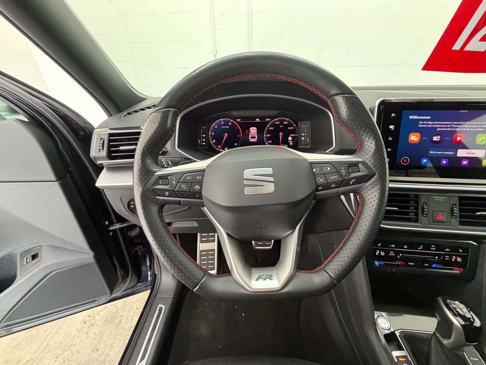 Seat Tarraco 2.0 TSI 4Drive OPF DSG FR+7SITZE+PANO+