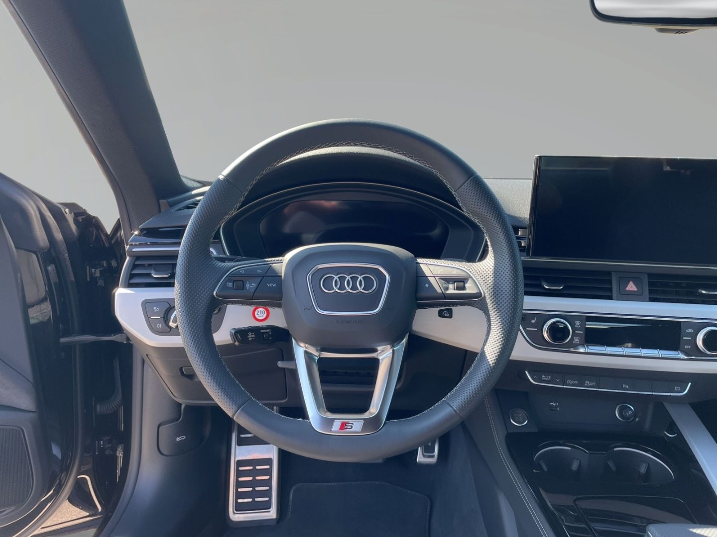 Audi A5 Coupe 45 TFSI S-Line qu Matrix Kamera HuD Pan