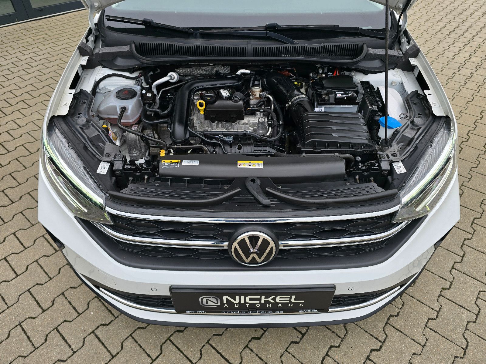 Volkswagen Taigo 1.0TSI DSG Life - Samsaru's Car Outlet