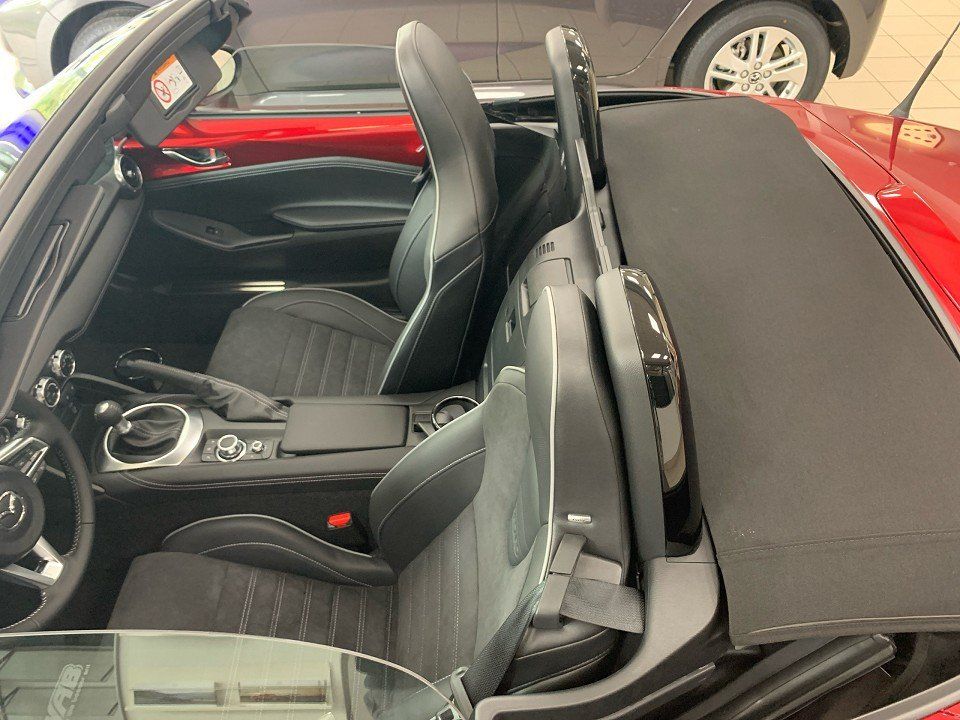 Mazda MX-5 2ST 1.5L SKYACTIV-G 132 6MT RWD Homura MX-5