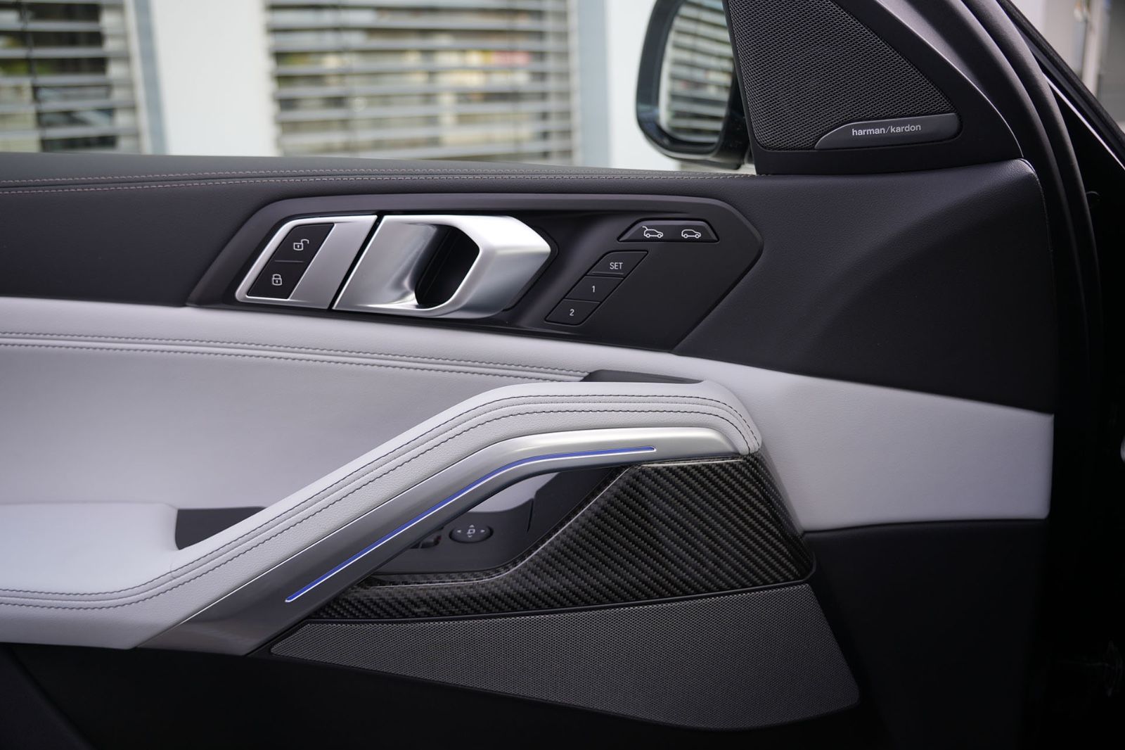 BMW X6 xDrive30d M SPORT PRO - Samsaru's Car Outlet