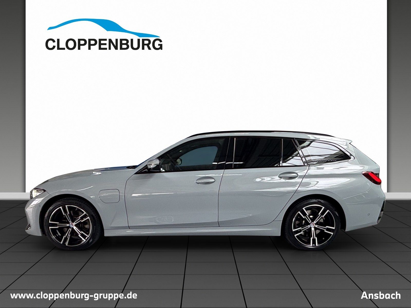 BMW 330e Touring M Sportpaket - Samsaru's Car Outlet