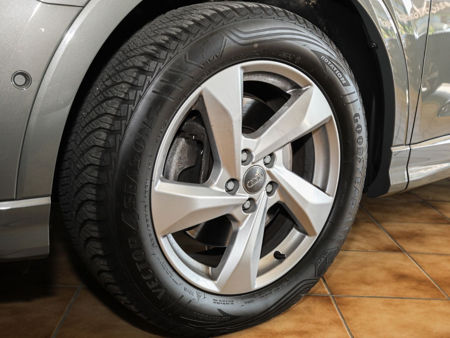 Audi Q3 40 TDI quattro advanced - Samsaru's Car Outlet