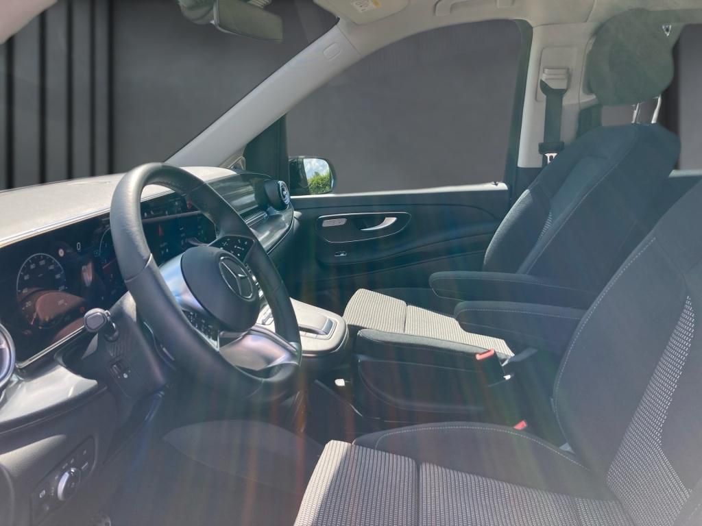 Mercedes-Benz V 300 d STYLE - Samsaru's Car Outlet