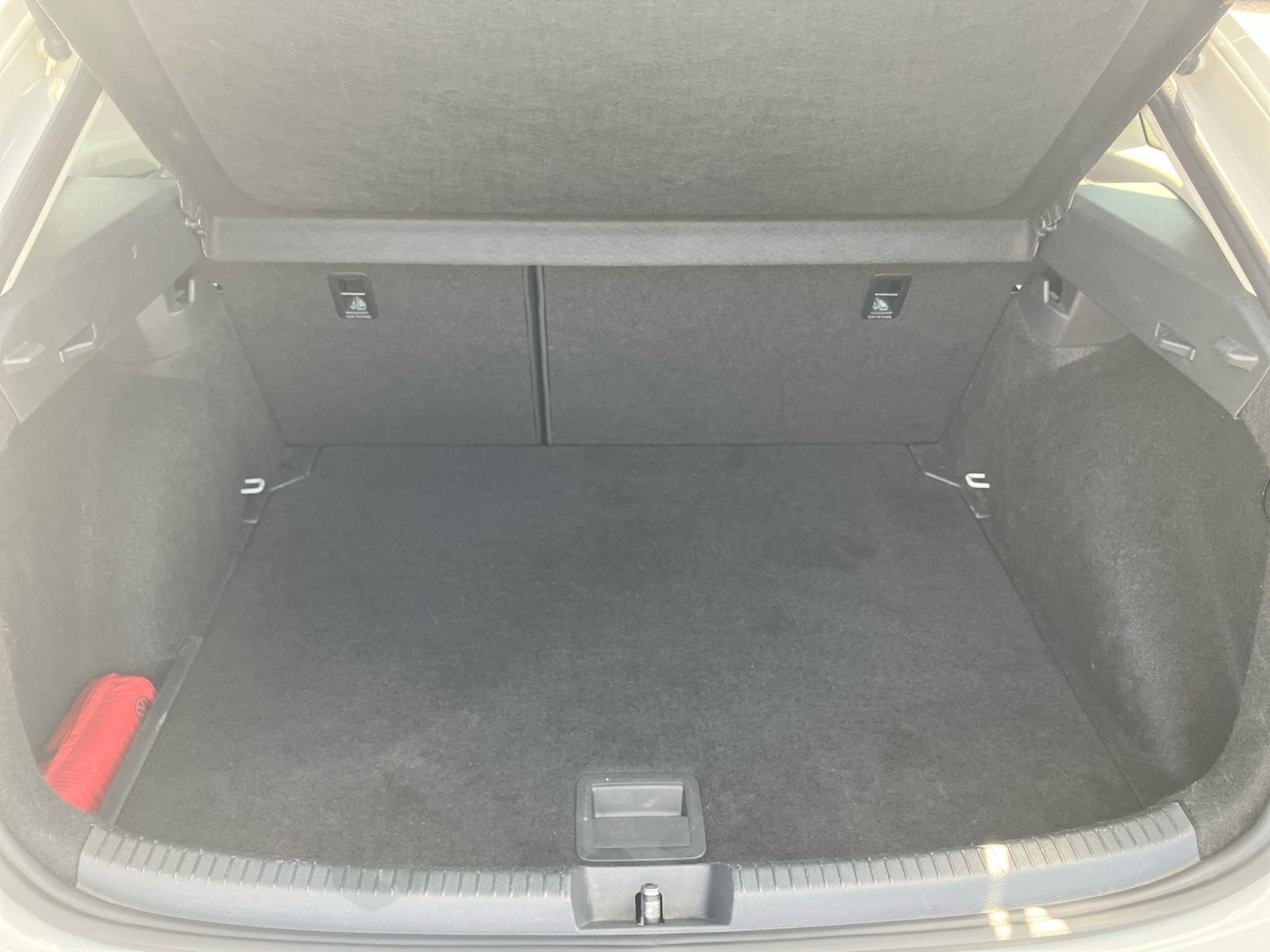 Volkswagen Taigo Life 1.0 TSI - Samsaru's Car Outlet