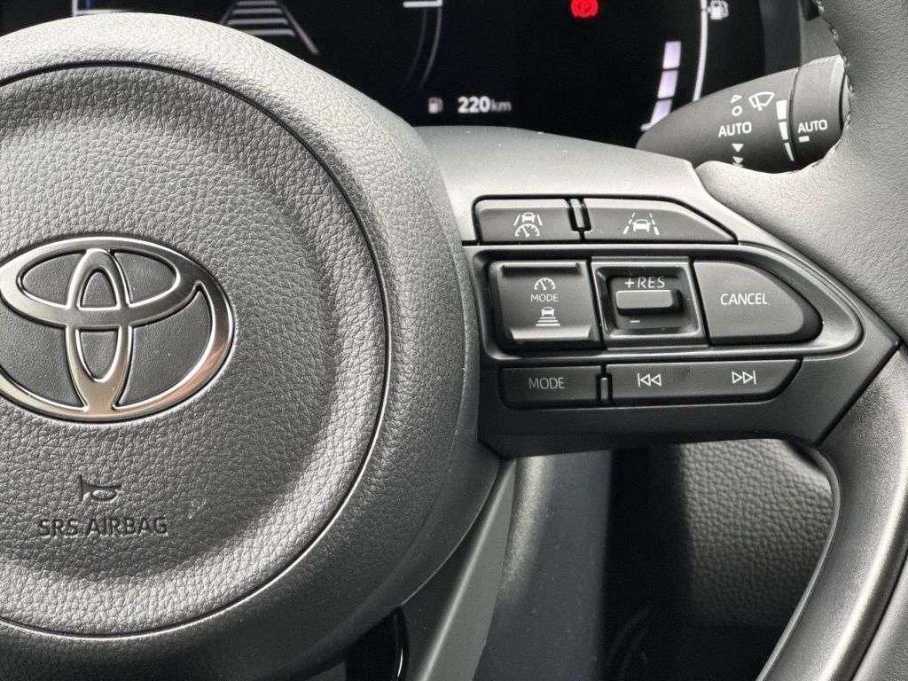Toyota Yaris Cross Hybrid 130 4x4/RFK/Safety Sense/ App