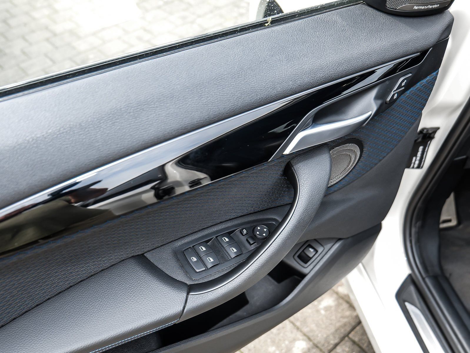BMW X1 xDrive25d M Sport - Samsaru's Car Outlet
