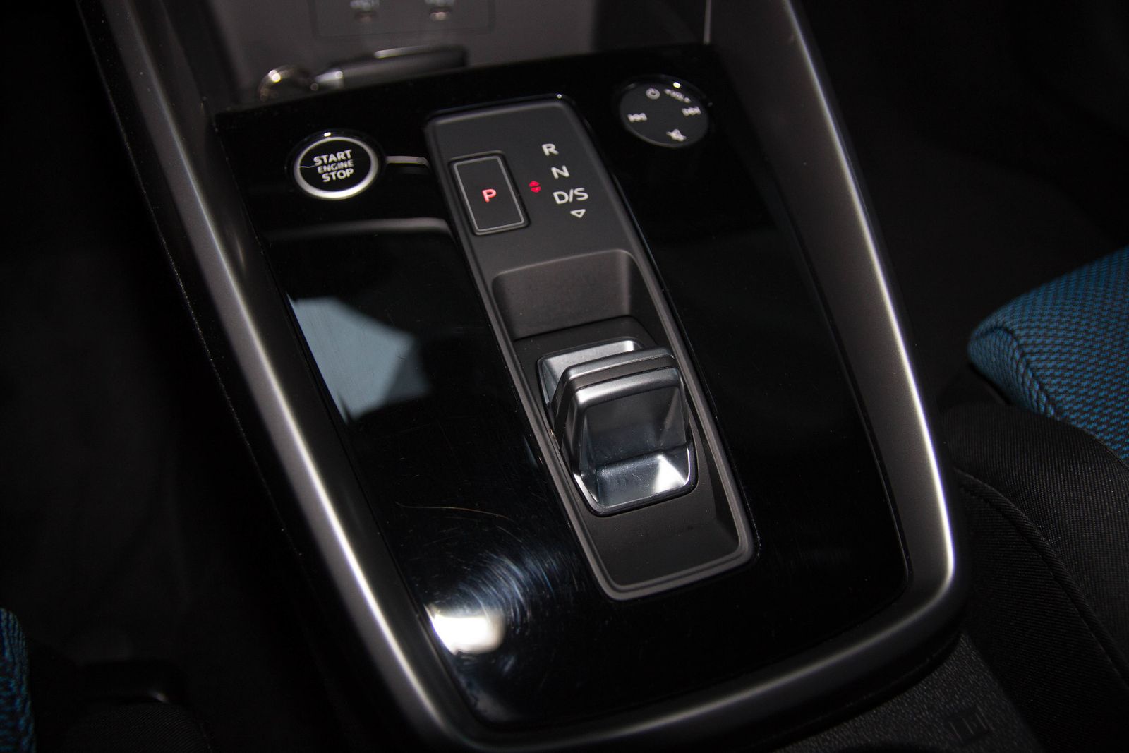 Audi A3 Sportback 35 TFSI Advanced MHEV LED/SHZG/VIRT