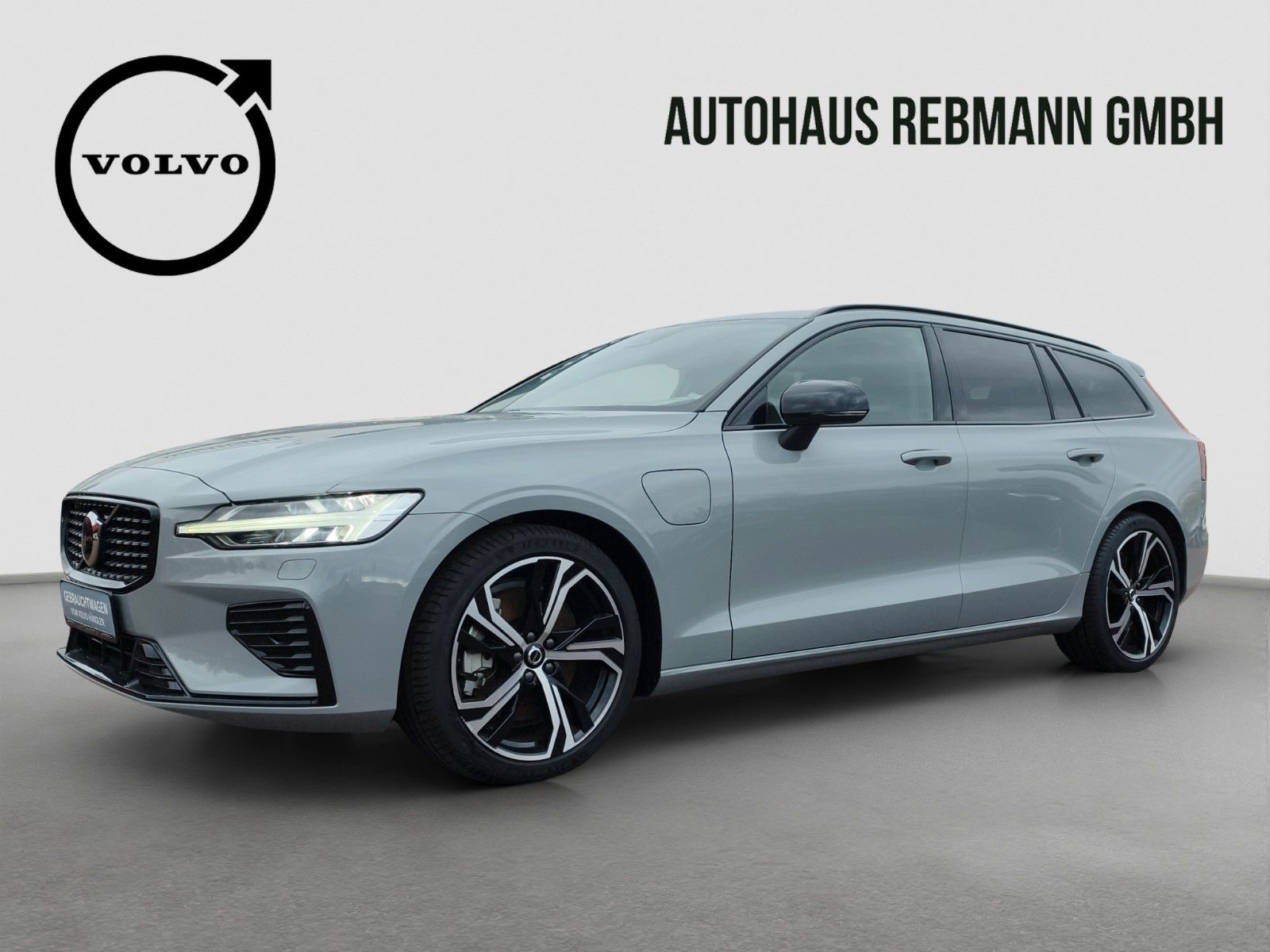 Volvo V60 T6 Plus Dark Recharge Plug-In Hybrid AWD*AHK