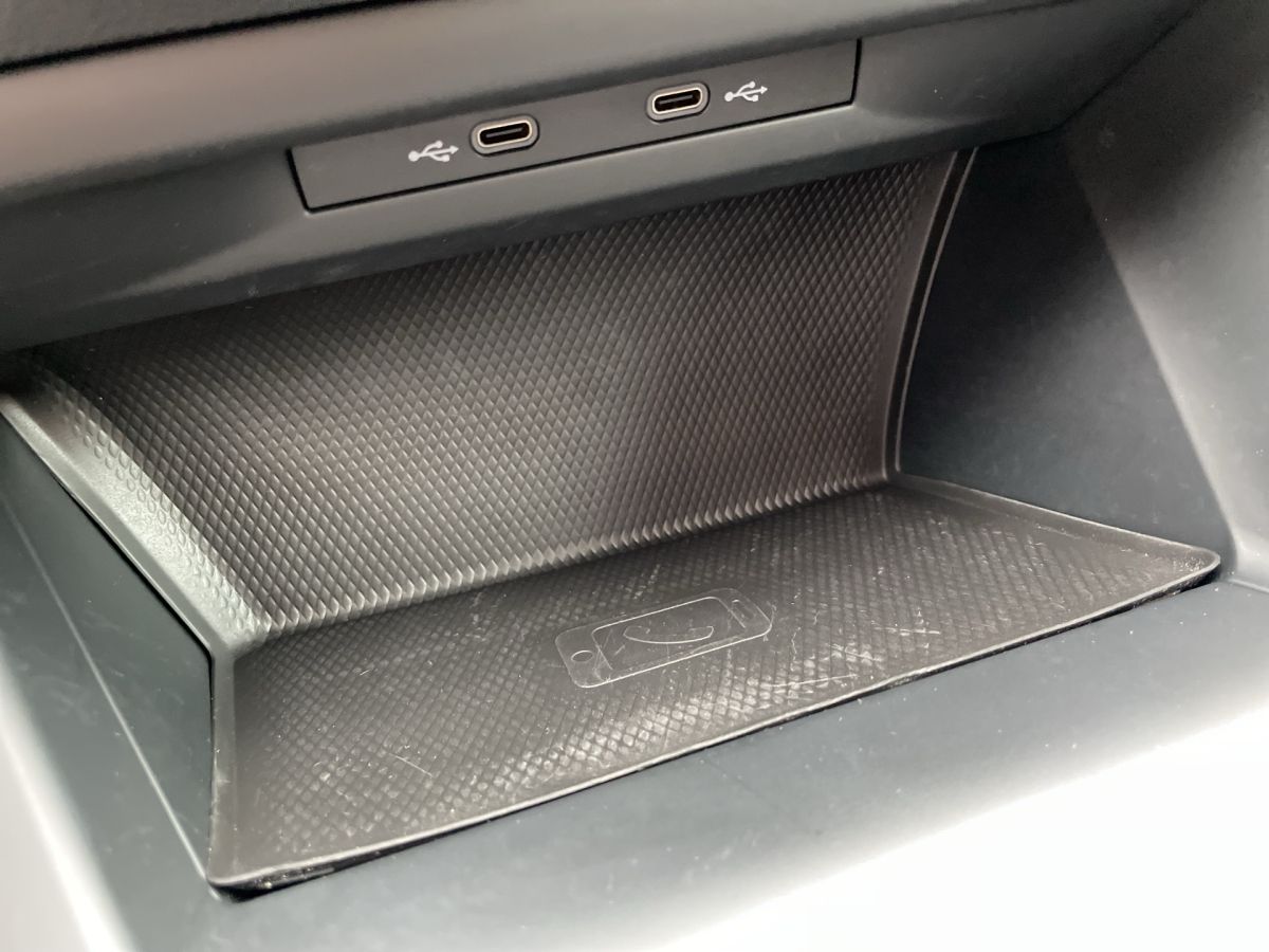 Volkswagen Golf VIII Life 1.5 TSI - Samsaru's Car Outlet