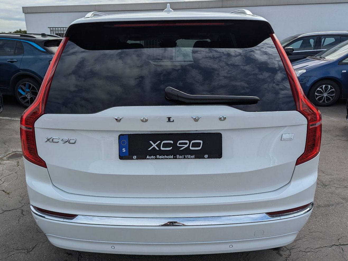 Volvo XC90 T8 AWD PANO HUD Standhz AHK LEDER NAVI LED