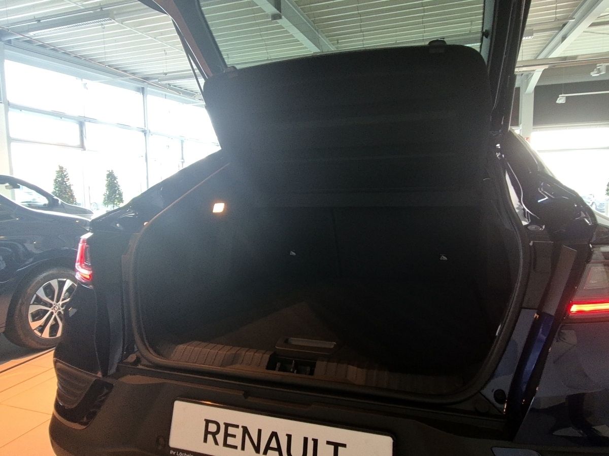 Renault Arkana TECHNO E-Tech Full Hybrid - Samsaru's Car Outlet