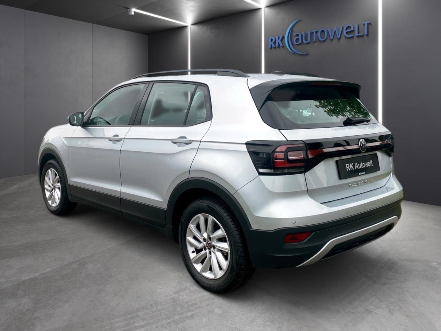 Volkswagen T-Cross 1.0 TSI Life - Samsaru's Car Outlet