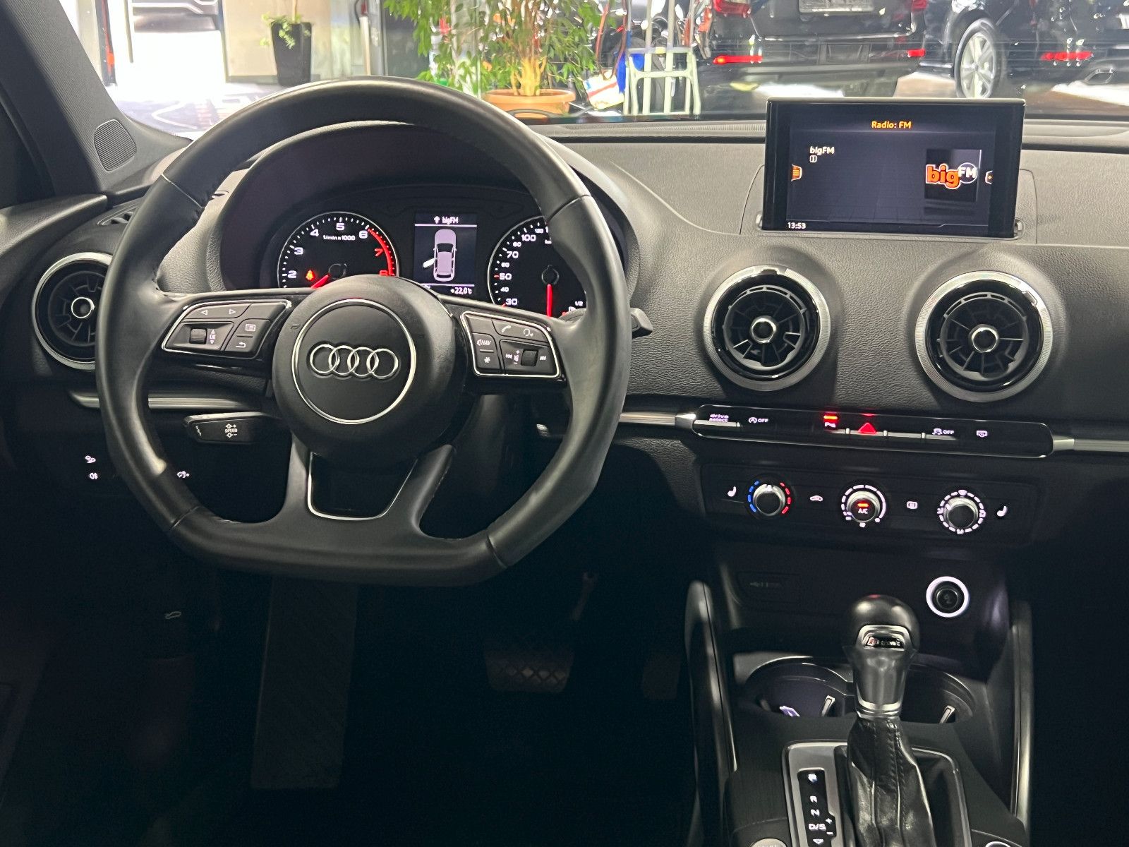 Audi A3 35 TFSI Sportback - Samsaru's Car Outlet
