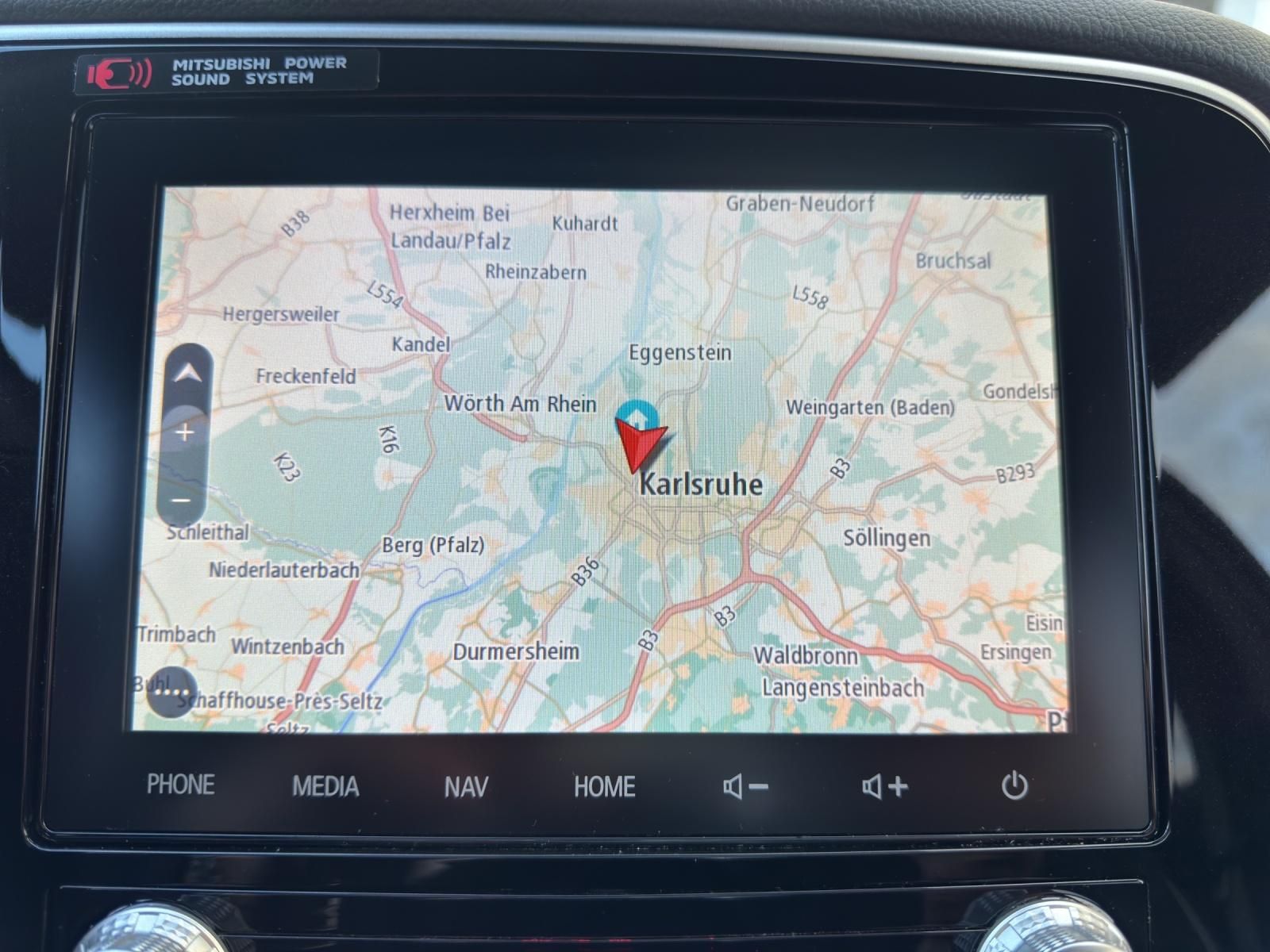 Mitsubishi Outlander 2.4 4WD Plug-In Hybrid Top *Navi*
