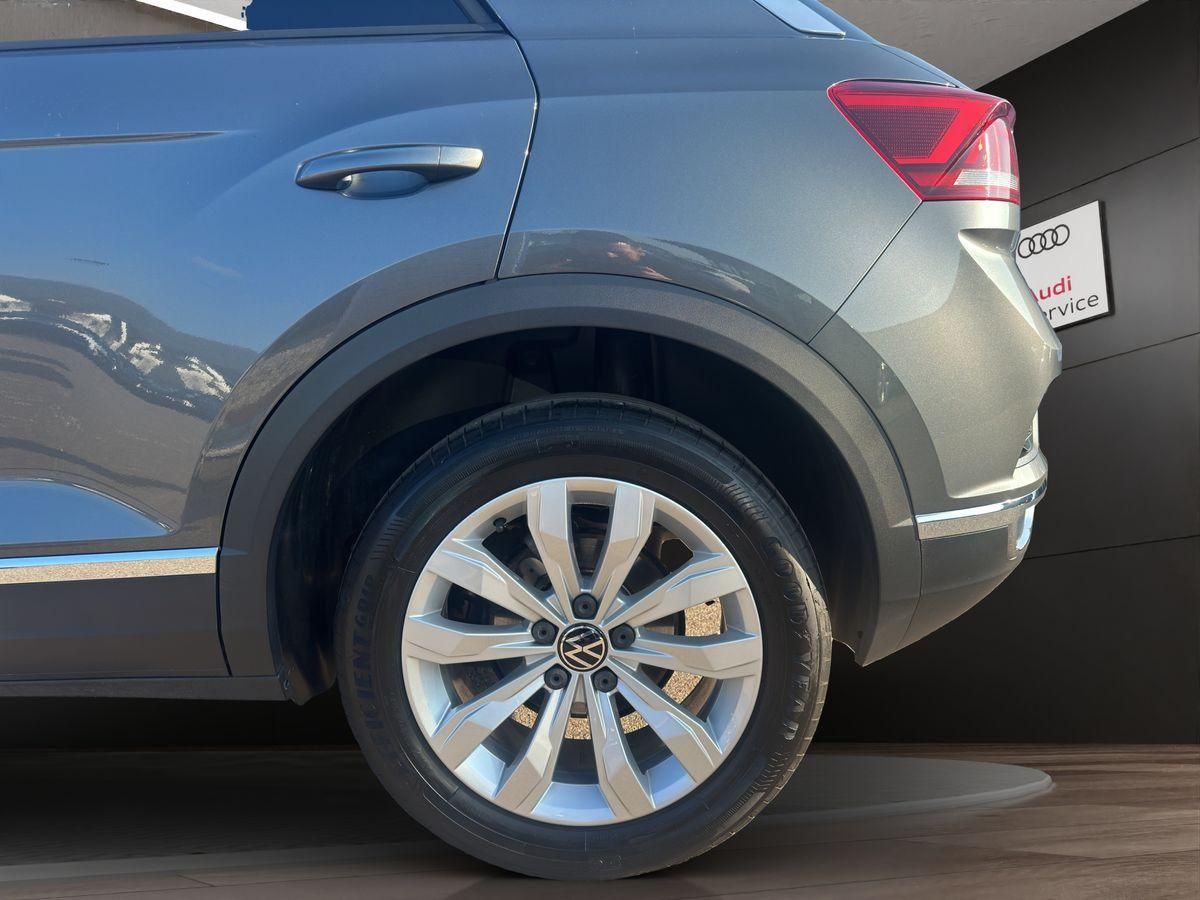 Volkswagen T-Roc Sport 1.5 TSI DSG - Samsaru's Car Outlet