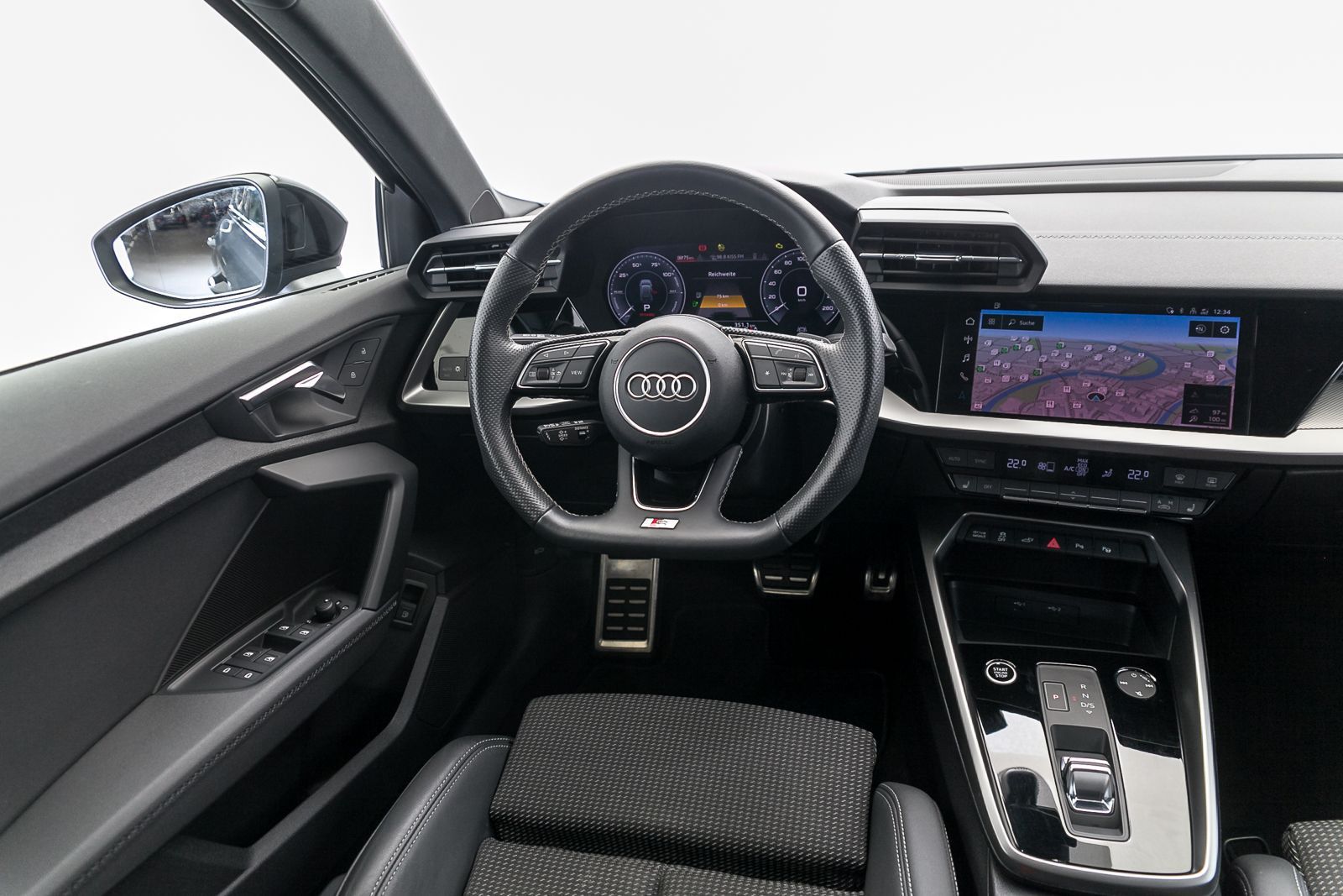 Audi A3 Sportback TFSI e S line - Samsaru's Car Outlet