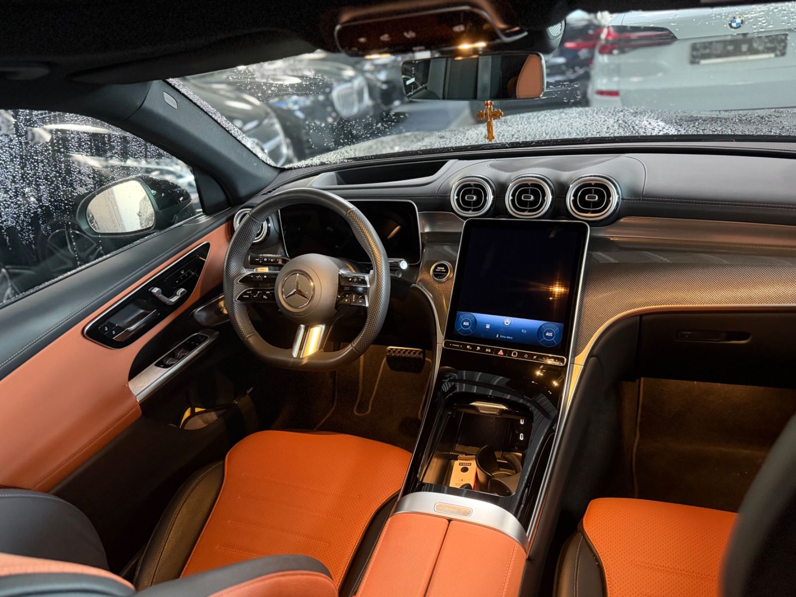 Mercedes-Benz GLC 300de 4M AMG Night-Pano -HUD-360K-Memory-20Z
