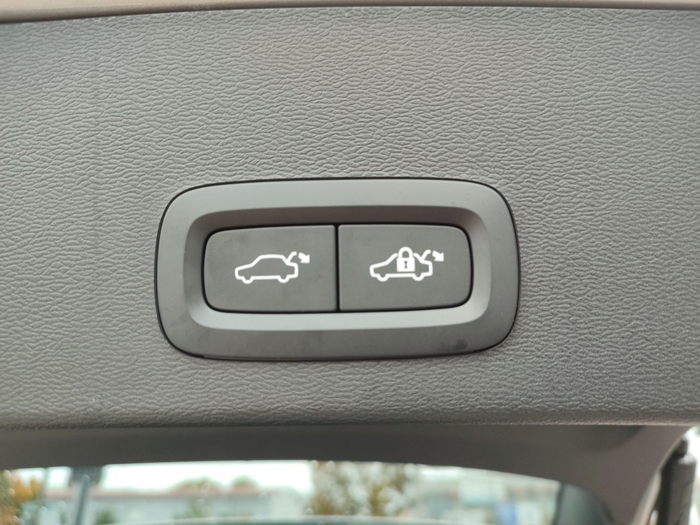 Volvo XC40 2WD EU6d Ultimate Dark B4 NAVI 360° RFK AHK