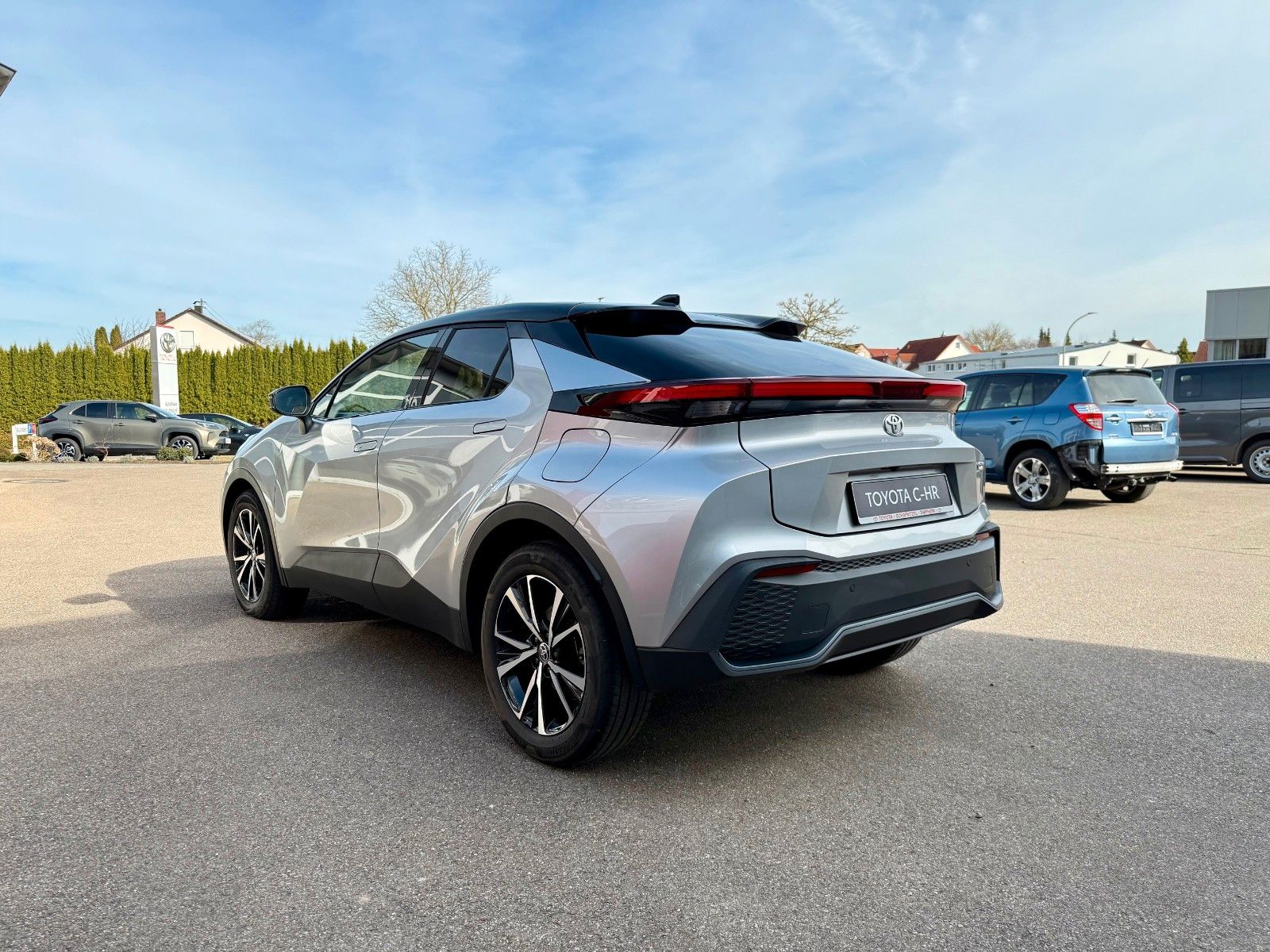 Toyota C-HR Team D 2.0l Plug-in Hybrid *Tech-Paket*