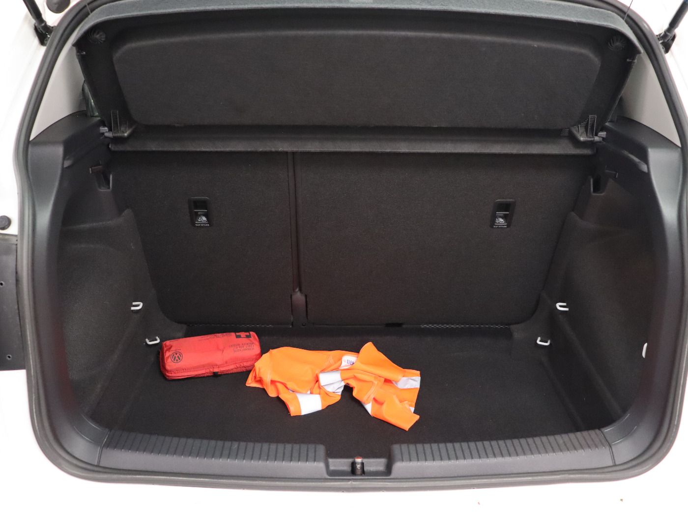 Volkswagen T-Cross 1.0 TSI DSG - Samsaru's Car Outlet