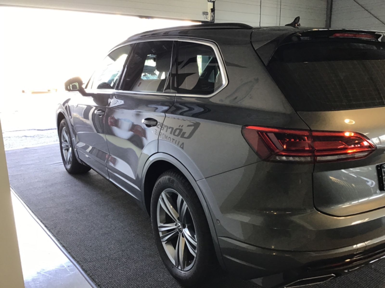 Volkswagen Touareg R-Line 4Motion