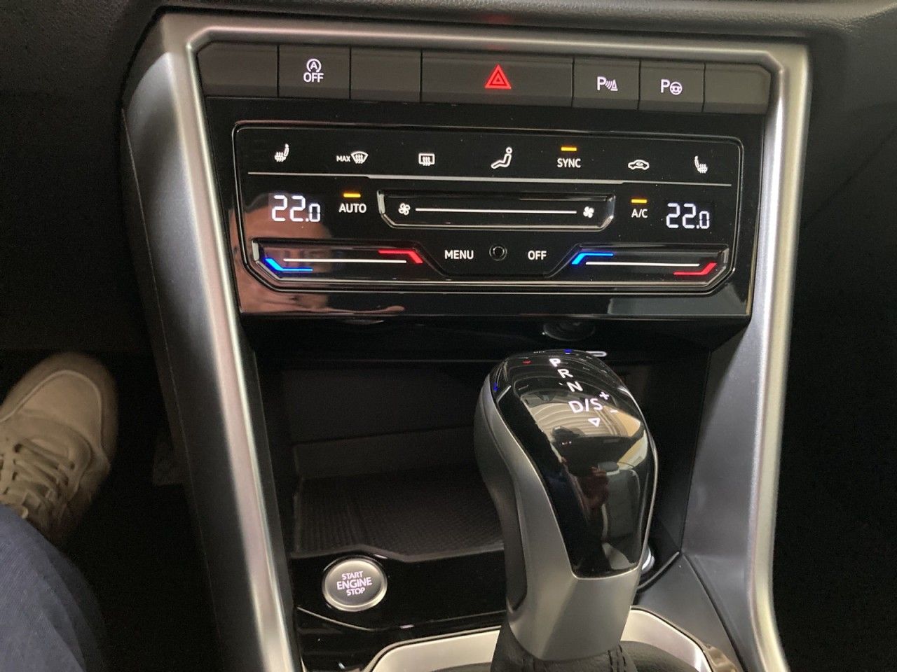 Volkswagen T-Roc Cabriolet 1.5 TSI Style - Samsaru's Car Outlet