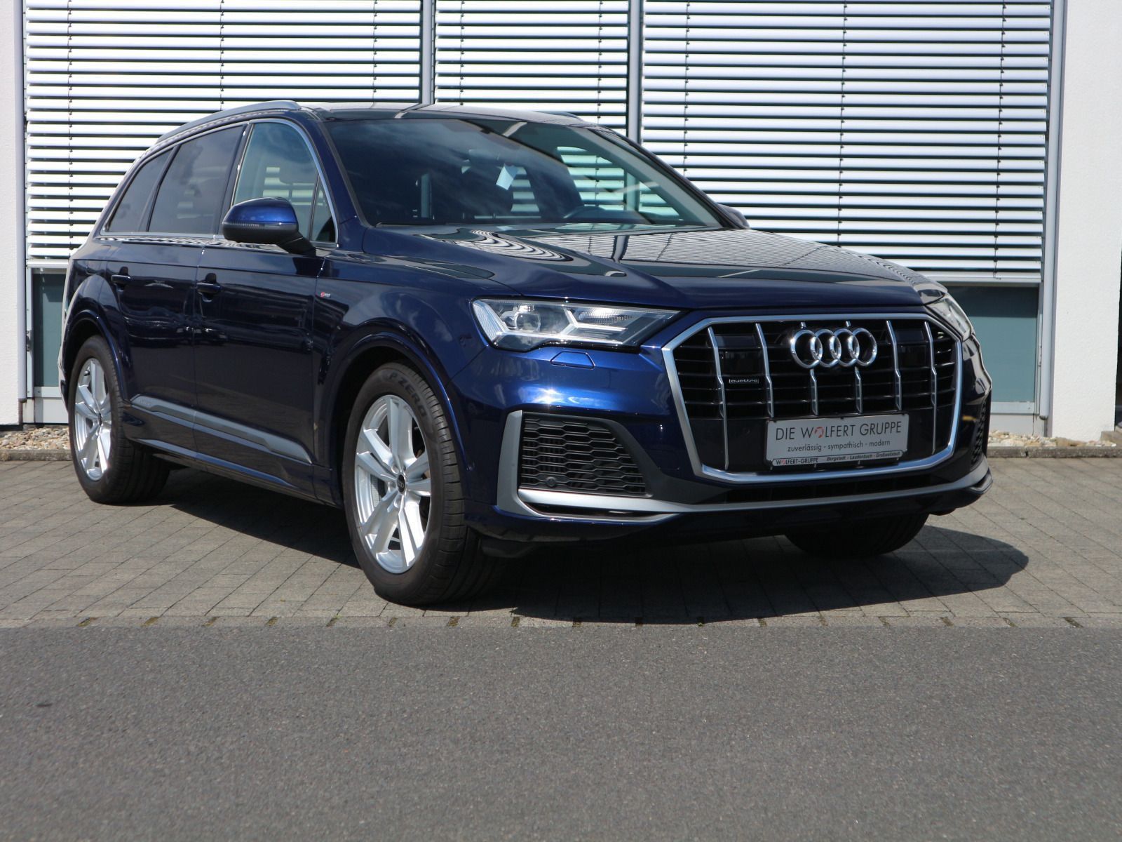 Audi Q7 55 TFSI quattro S line ACC*CARPLAY*HUD*SHZ
