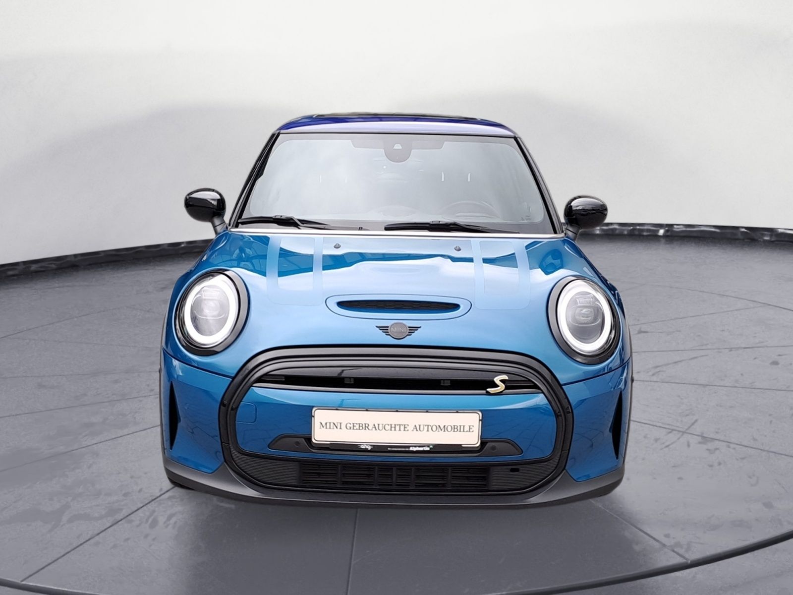 MINI Cooper SE MINI Electric Collection - Samsaru's Car Outlet