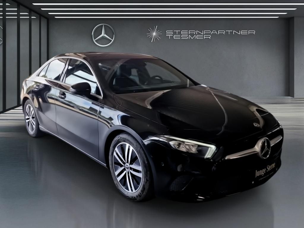 Mercedes-Benz A 200 Limousine - Samsaru's Car Outlet