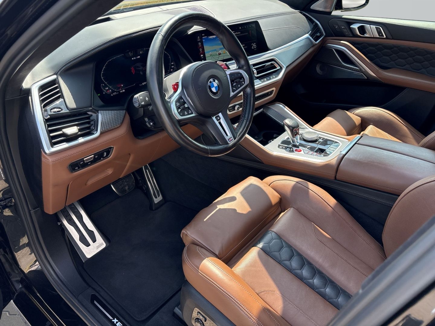 BMW X6 M Competition+HUD+TV+El. Panodach+ACC+360°Kam