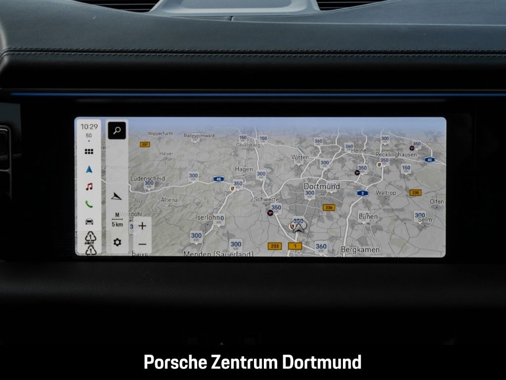 Porsche Macan - Samsaru's Car Outlet
