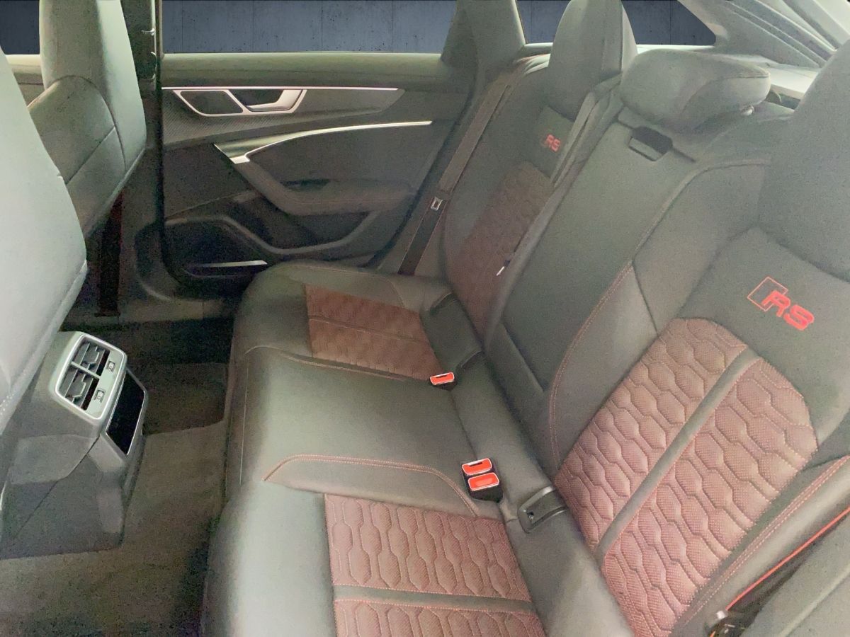 Audi RS 6 Avant performance Keramik Vmax305 StHz AHK