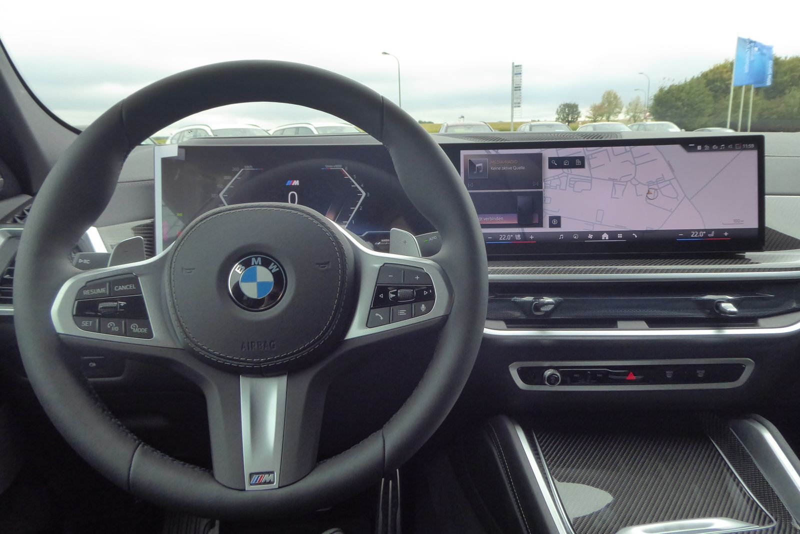 BMW X6 xDrive40d M Sport AHK HuD SH PANO 360°