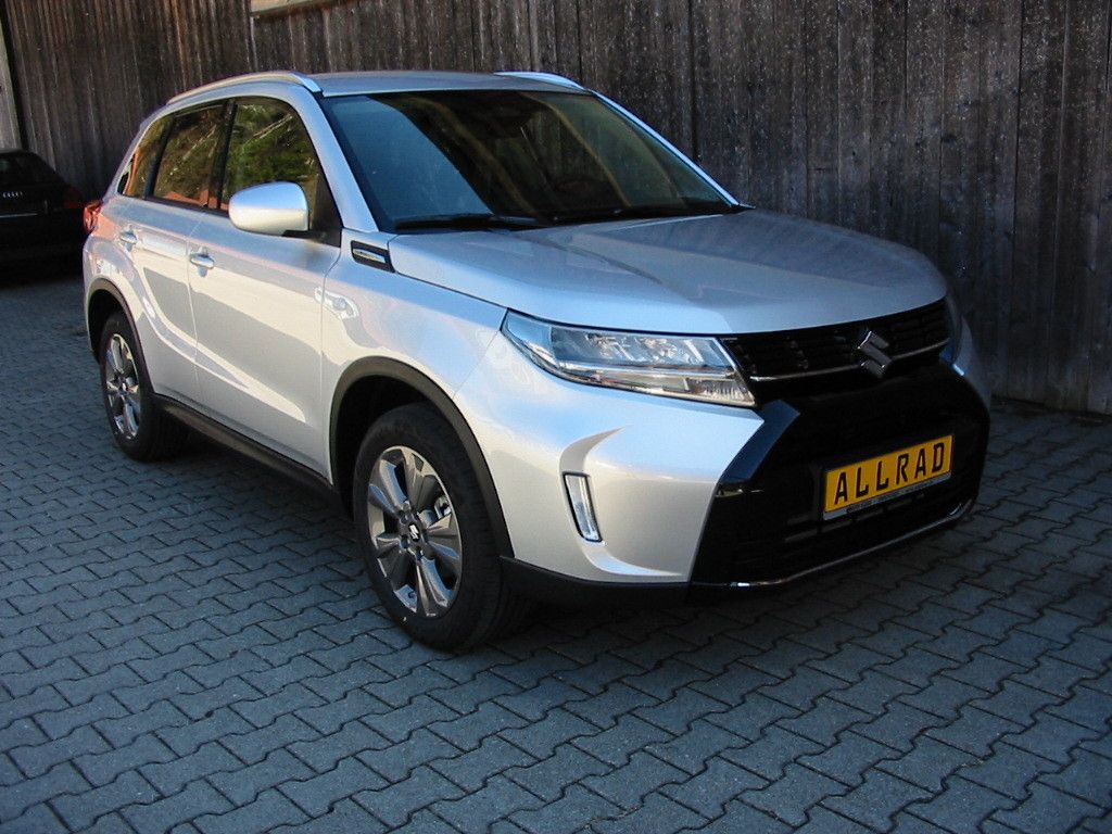 Suzuki Vitara Allrad - Samsaru's Car Outlet
