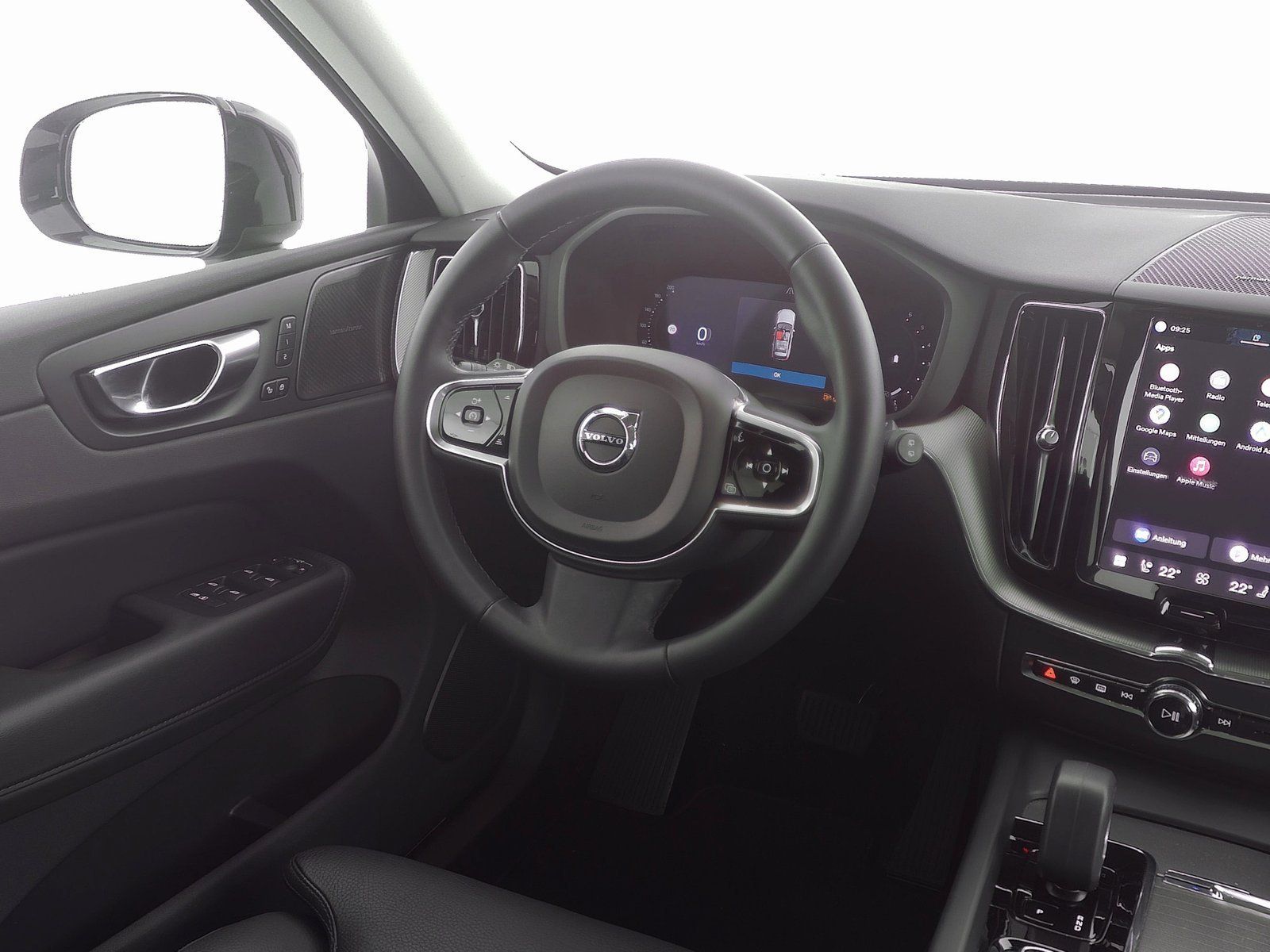 Volvo XC60 B4 Diesel AWD Plus Dark STANDHZ*360*GSHD
