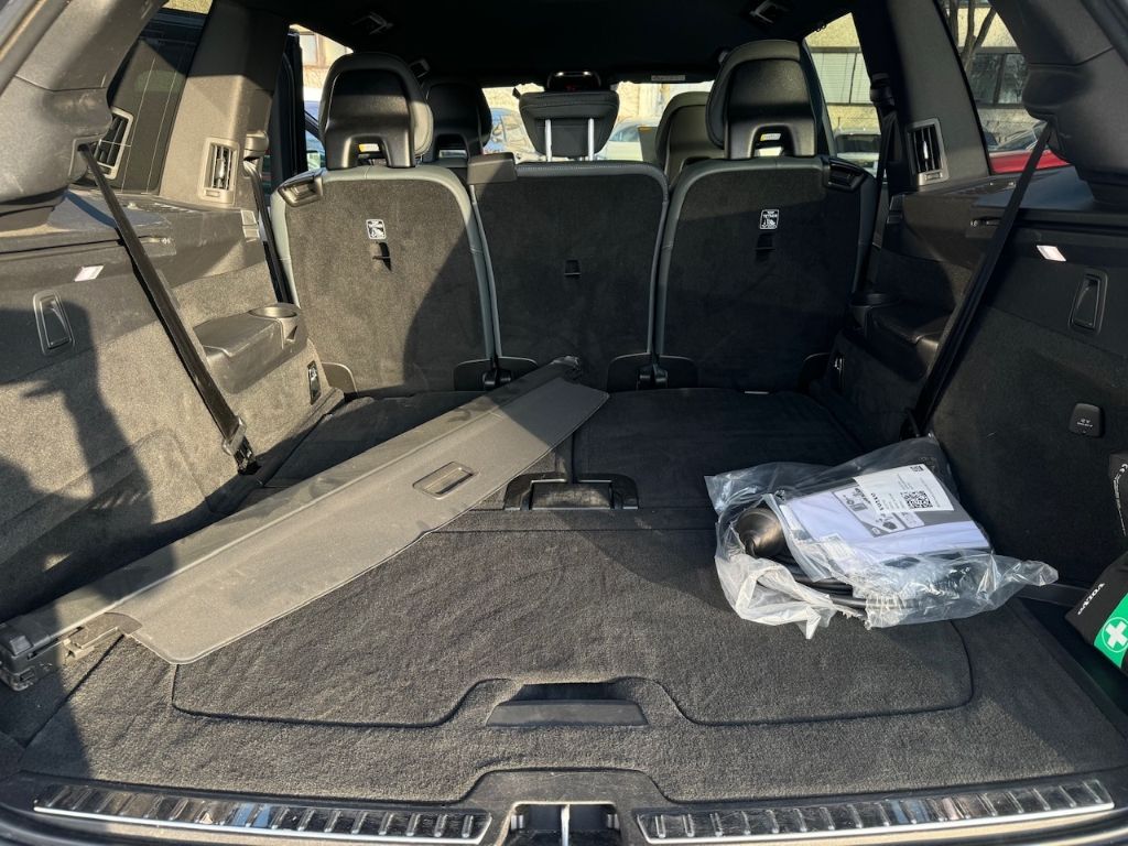 Volvo XC90 Inscription Expression Recharge Plug-In Hyb