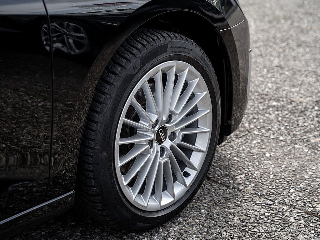 Audi A3 Sportback 40 TFSIe advanced - Samsaru's Car Outlet