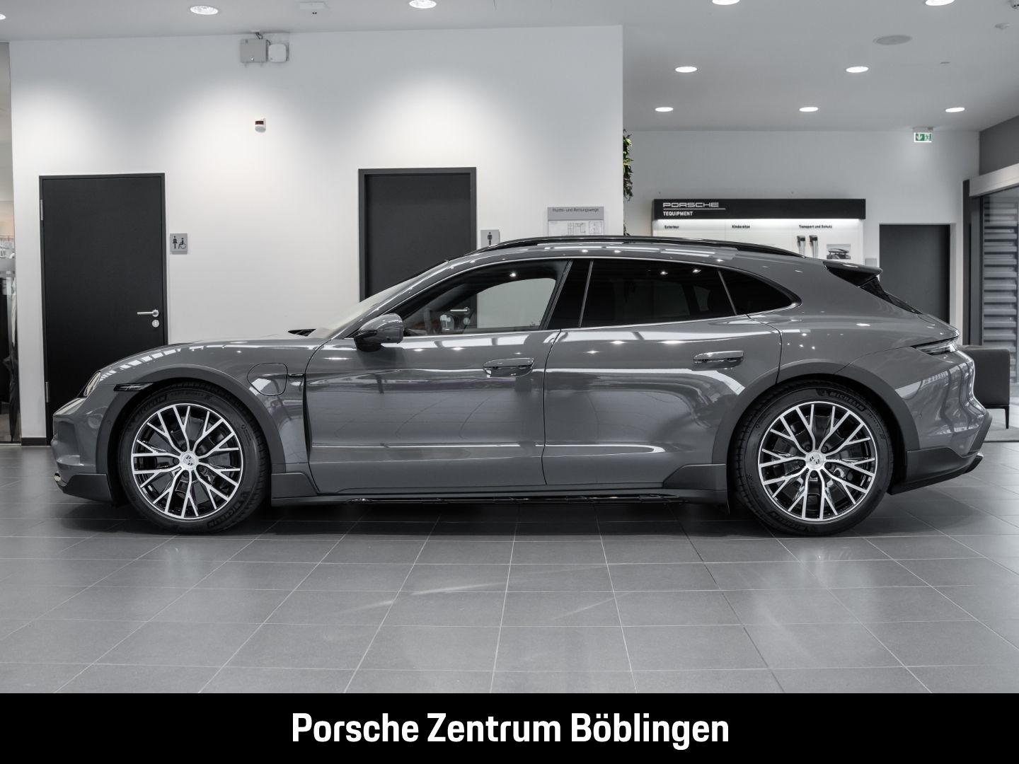 Porsche Taycan 4 Cross Turismo BOSE Panorama LED-Matrix