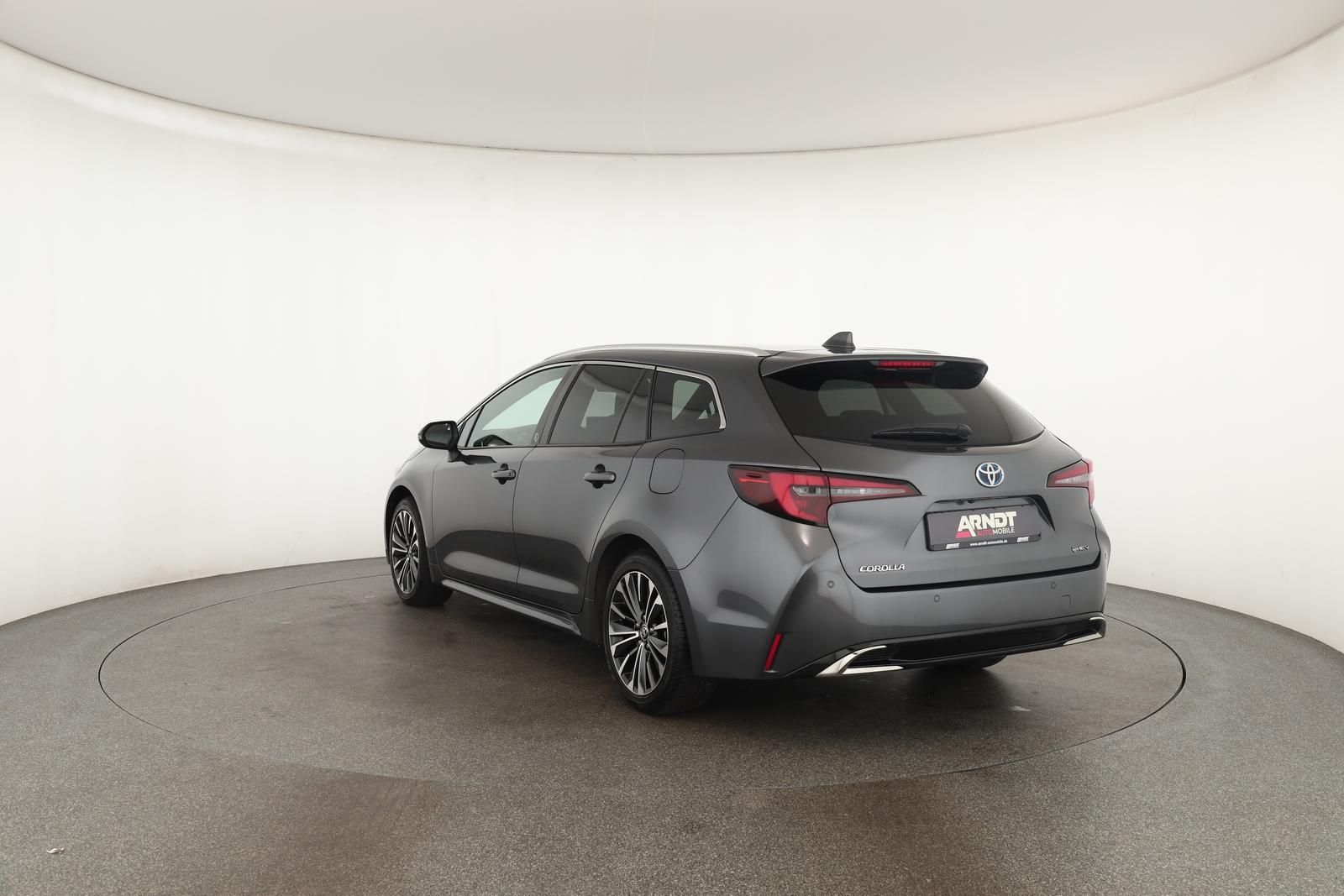Toyota Corolla Touring Sports 1.8 CVT Team D Navi Kam