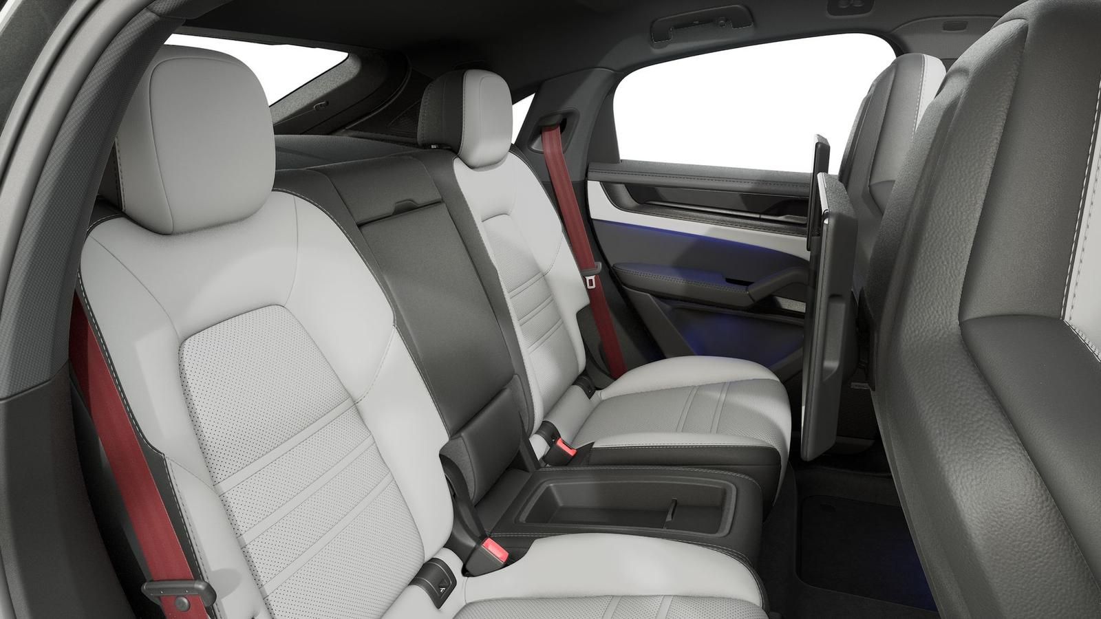 Porsche Cayenne Coupe Black Edition | Prod 2025 | TV