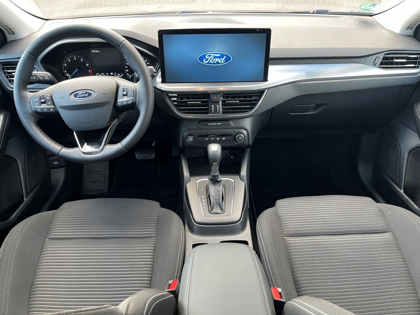 Ford Focus Titanium Editio LED ACC Apple CarPlay Andr