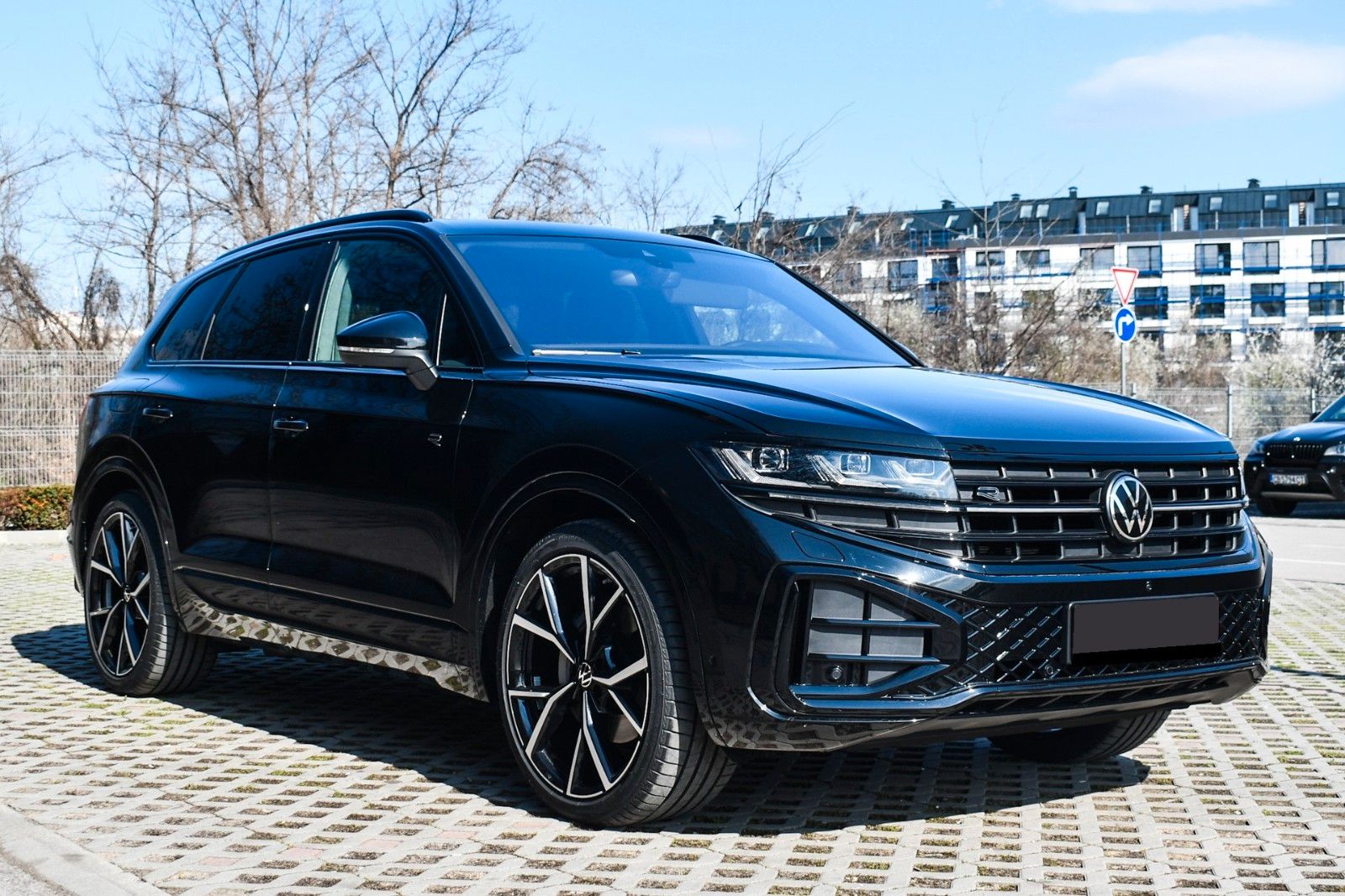 Volkswagen Touareg 3.0 TDI 4M R-LINE FINAL*AHK*DYN*PANO*HUD