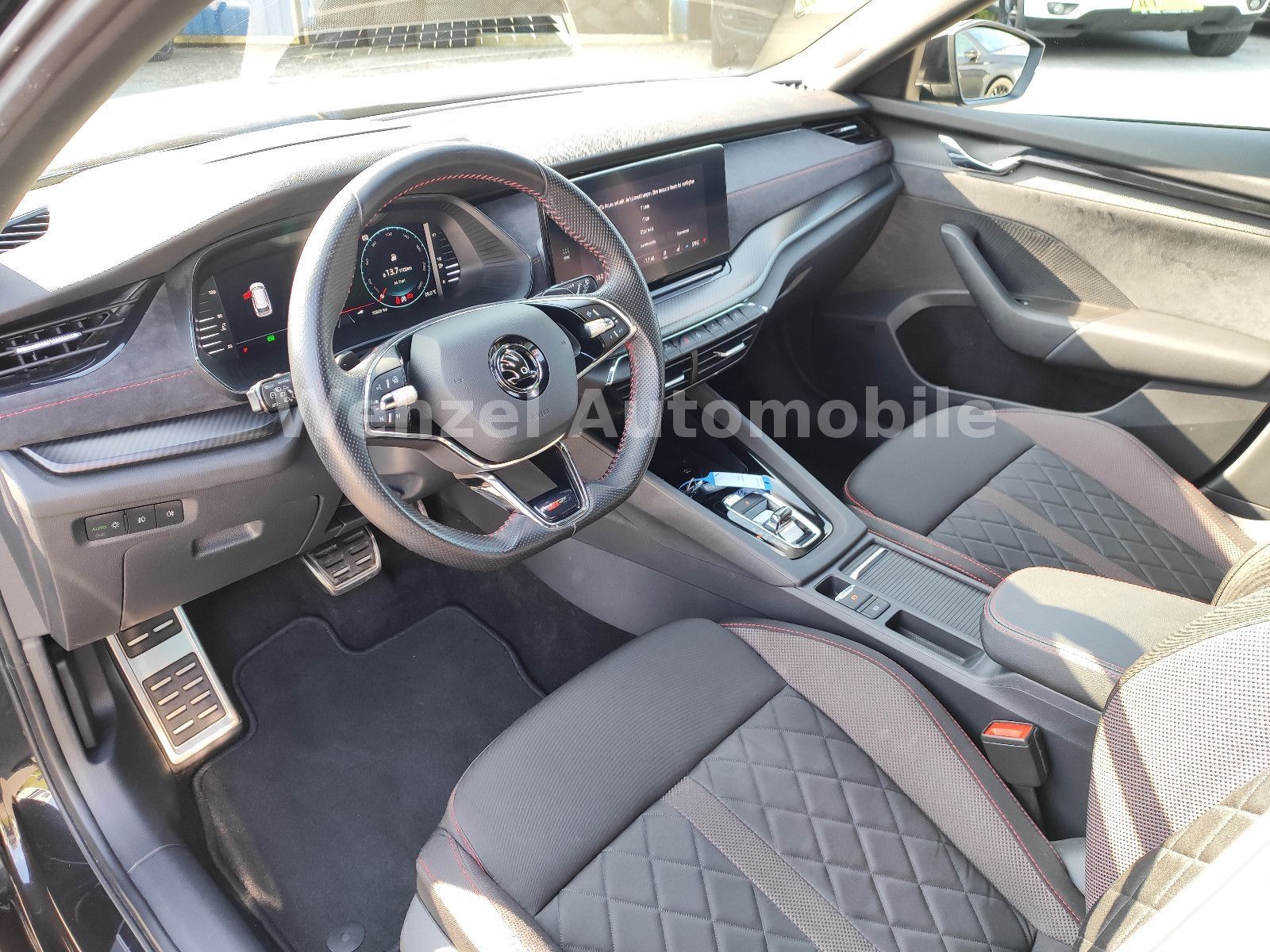 Skoda Octavia RS Black Edition - Samsaru's Car Outlet