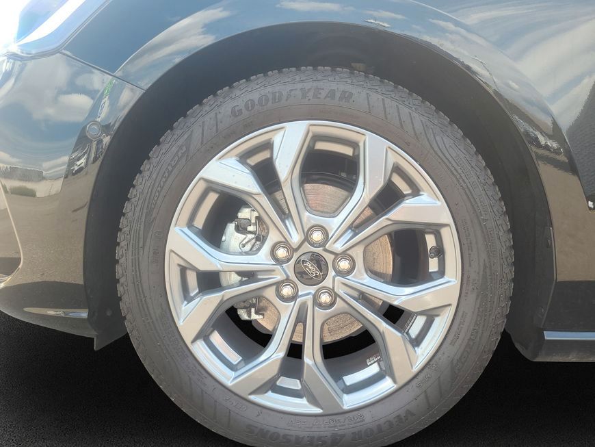 Ford Focus Turnier 1.0 EcoBoost Hybrid Aut. ST-LINE X